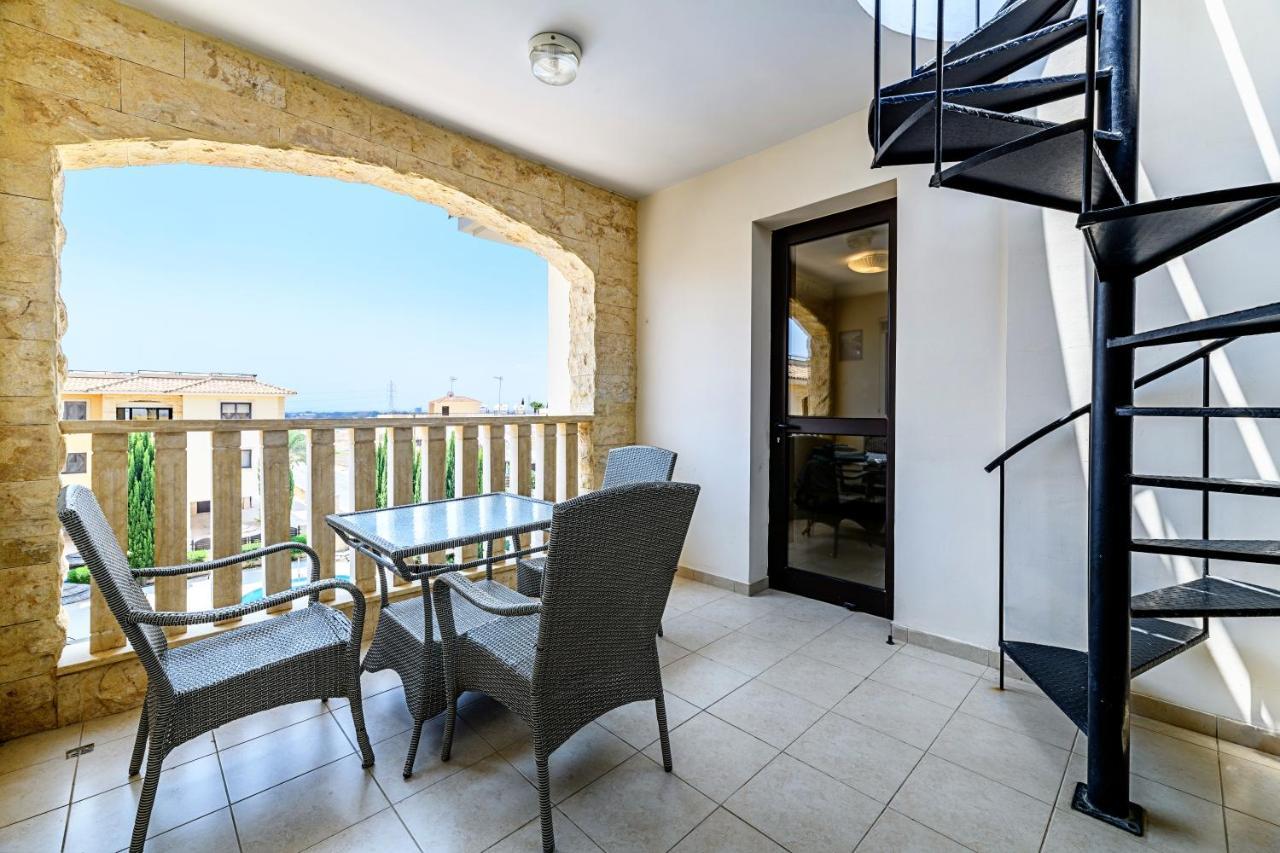 Blue Serenity Complex Larnaca Bagian luar foto